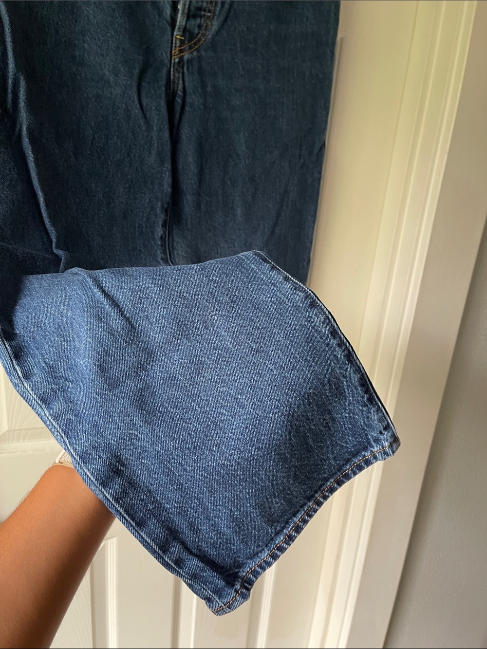 Levi’s Dark Wash Ribcage Straight Lyocell Blend - Picture 3 of 6